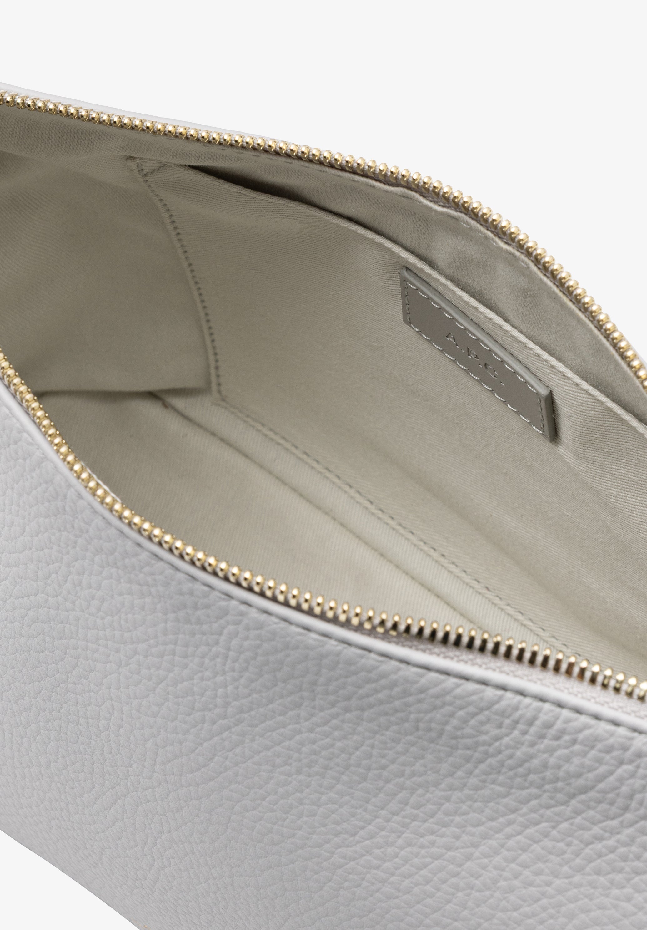 Vera Shoulder bag